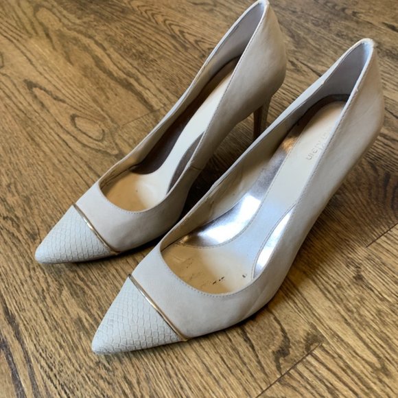 Calvin Kleing Tan Suede shoe Nalene - size 8.5M - Picture 2 of 4
